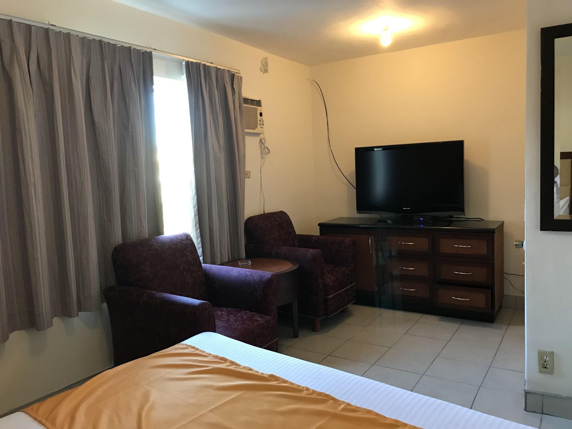 Hotel Guillen Jr Tijuana Bagian luar foto