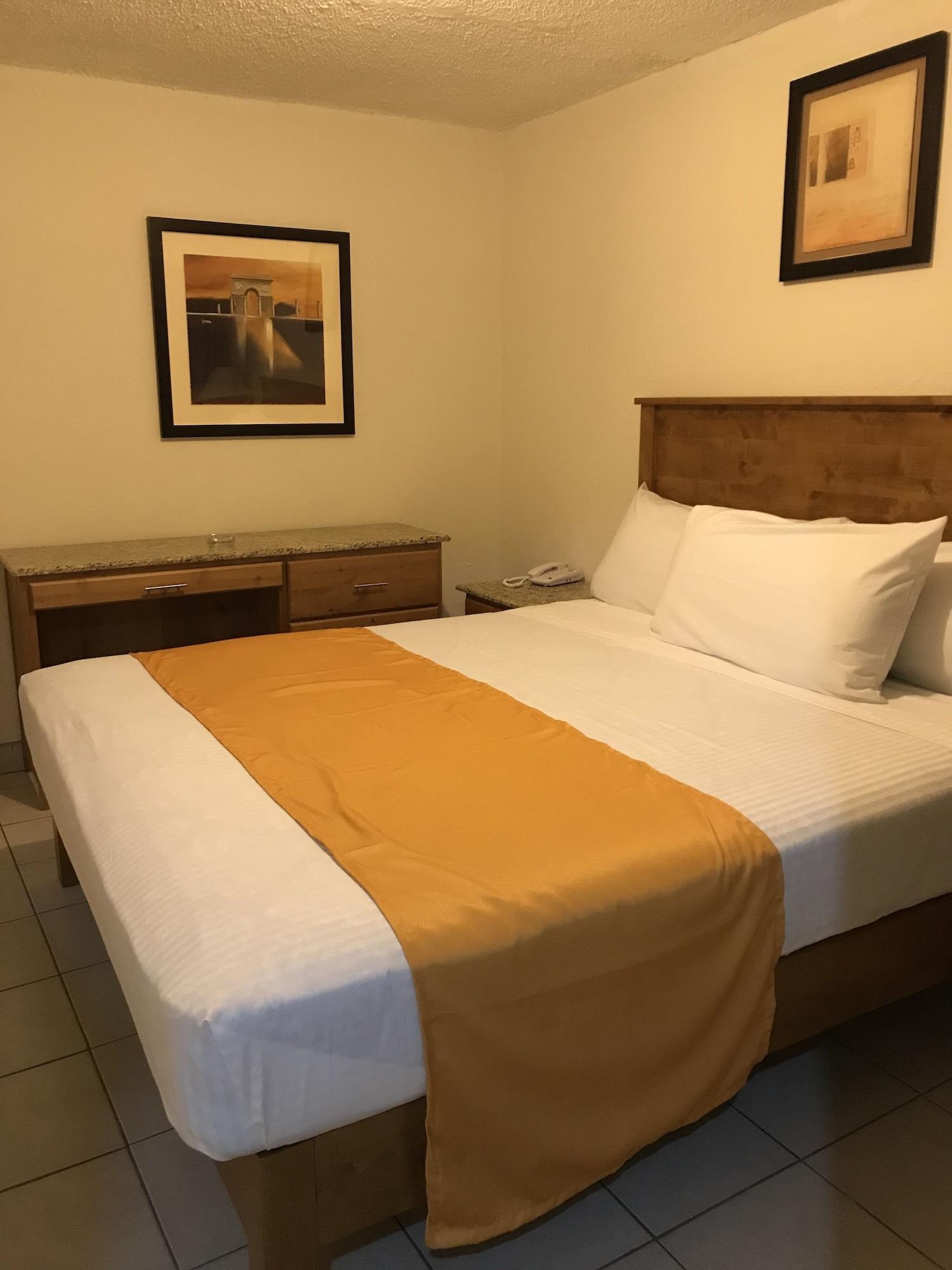 Hotel Guillen Jr Tijuana Bagian luar foto