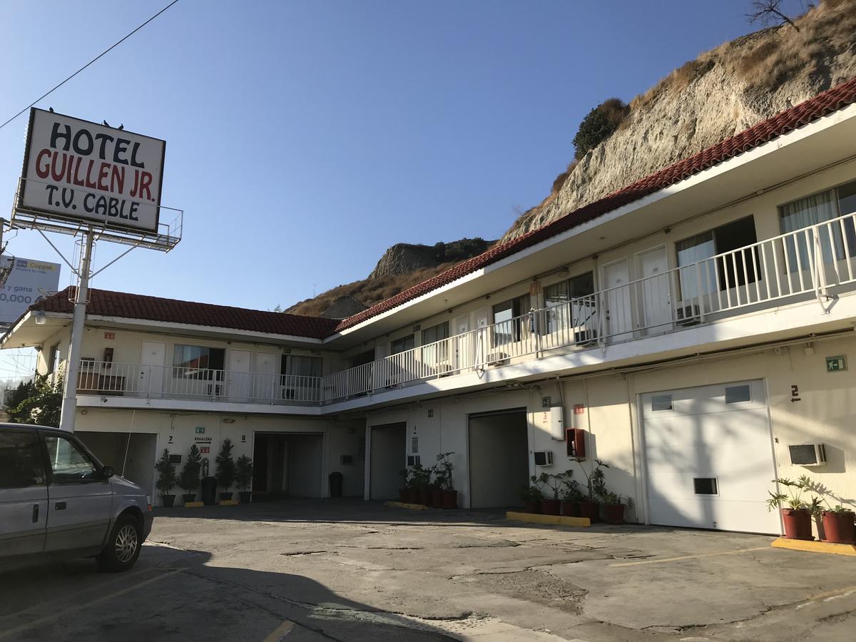 Hotel Guillen Jr Tijuana Bagian luar foto